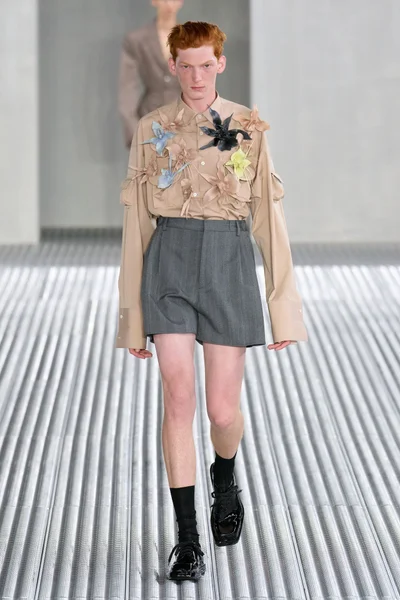 Look 42